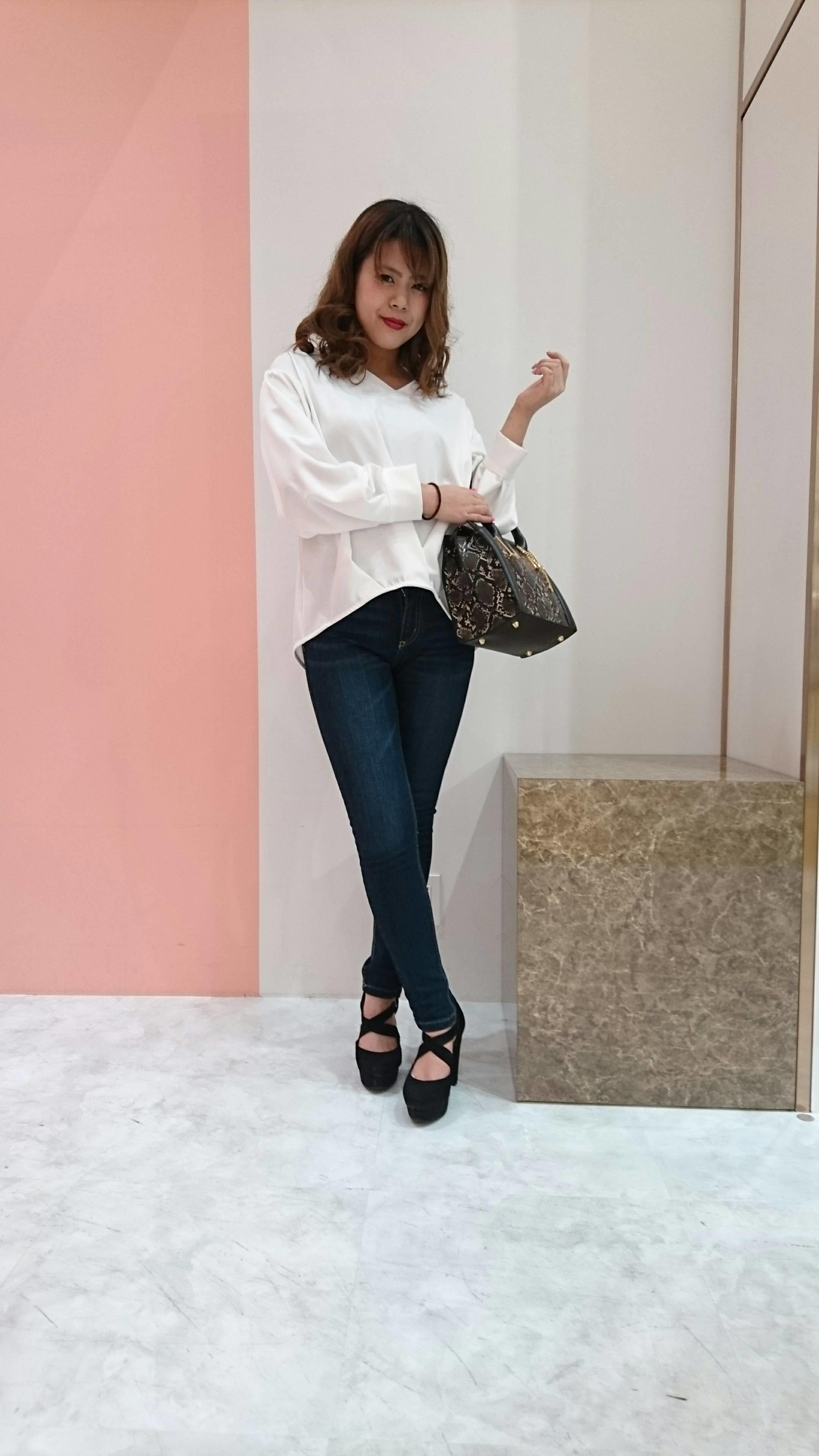 大人気のカットシャツ☆ayae