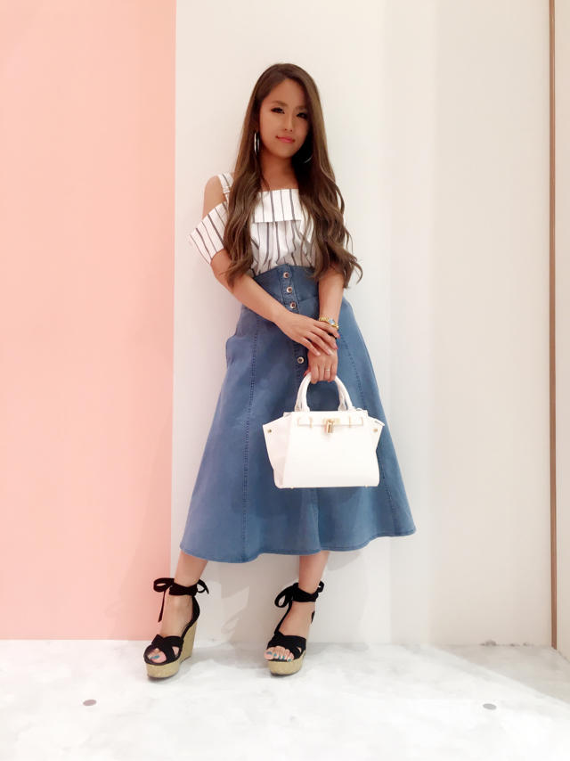 ウエストがスッキリ♡デニムフレアスカート♡オフショット♡eriko