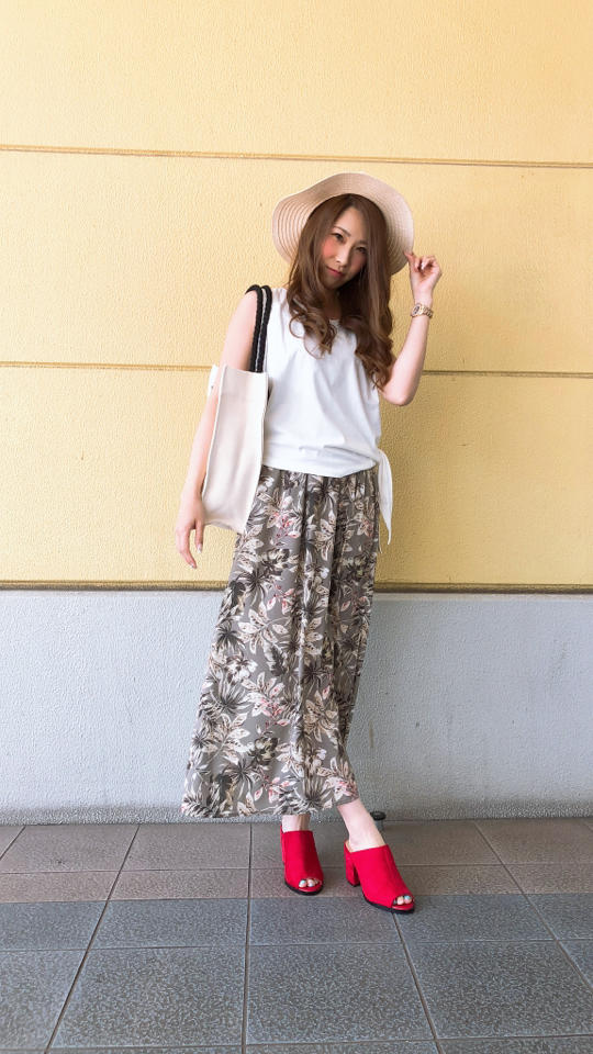 【Resort】リーフ柄で気分は夏❤️❤️夏は柄物で気分上昇❤️❤️