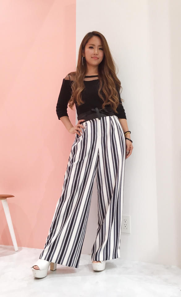 チュール切替えオフショル風トップス♡