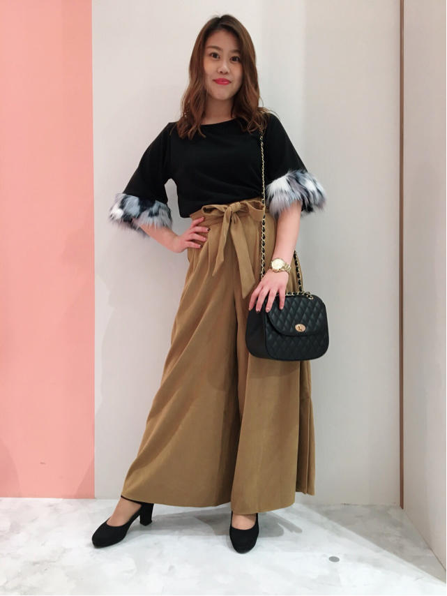 大人気TOPS♡ベルト付きパンツ♡risa