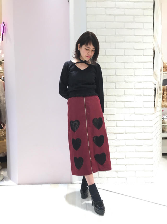 天神コア店♡レディ♡赤×黒でシックにレディコーデ♡