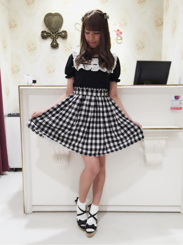 【ららぽーとTOKYO-BAY店】black×チェックの女の子code♪
