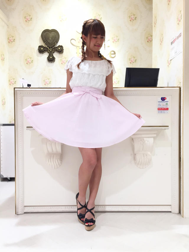 【ららぽーとTOKYO-BAY店】pink×whiteで可愛い女の子code♪