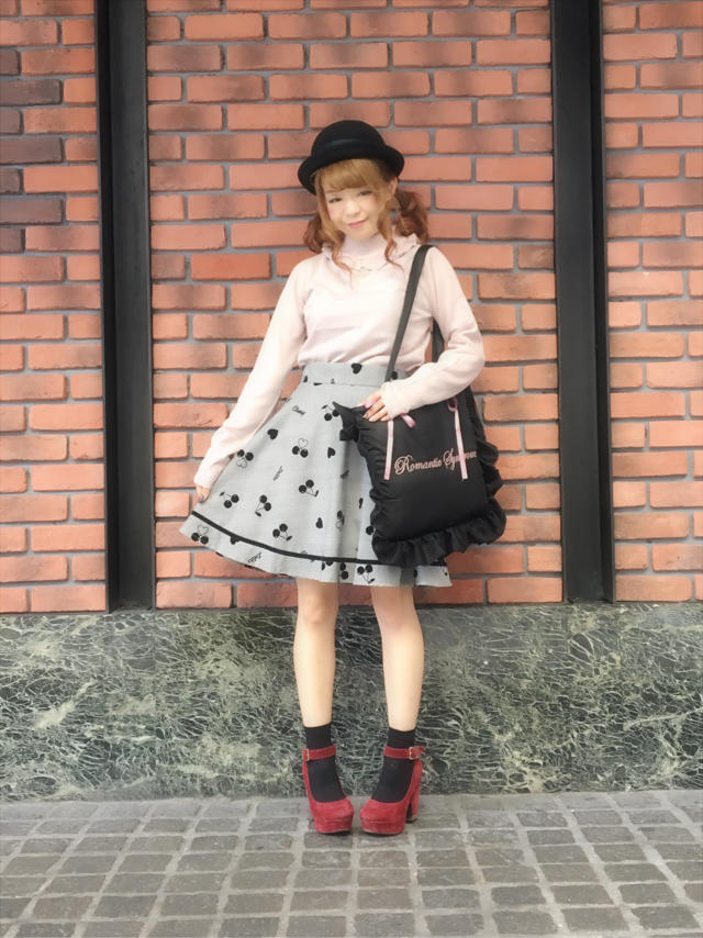 HEP♡チェリーフロッキーフレアーSKコーデ:+.ﾟ.+: