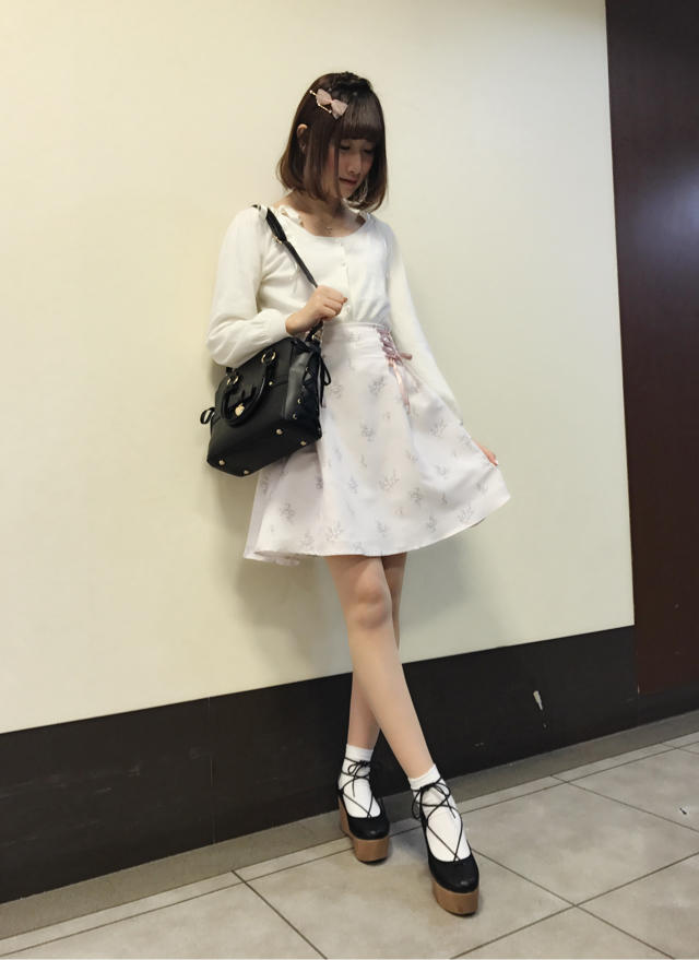 大宮店⌘ スズラン柄で可愛らしさも取り入れたお上品コーデ♡