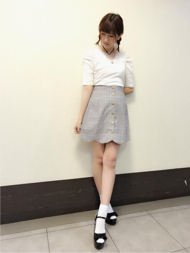 大宮店＊ お裾がポイントに♡大人しめなgirlyStyle