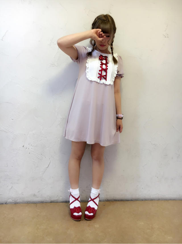 大宮店 ✩ レッドがポイントなガーリーワンピ