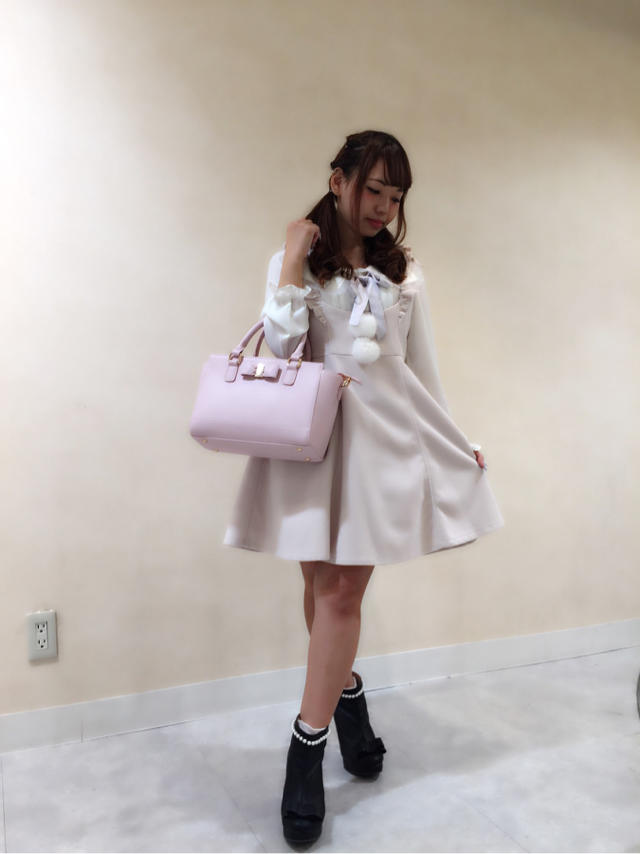 siori♡♡ポンポンのJSKでふわふわ系で可愛いおすすめCode\(*ˊᗜˋ*)/♡