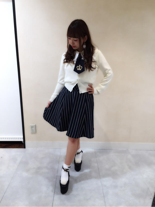 siori♡♡学生服風カジュアルCode♪ネクタイブラウスが可愛いです₍₍ ( ๑॔˃̶◡ ˂̶๑॓)◞♡