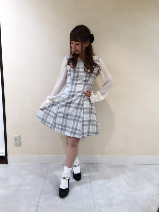 siori♡おすすめチェック袖シフォンOPで大人綺麗めCode(´,,•ω•,,)♡