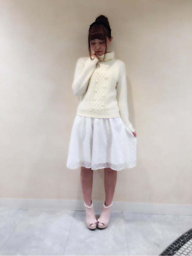 yui♡ひざ丈スカートでふんわりCode(´,,•ω•,,)♡