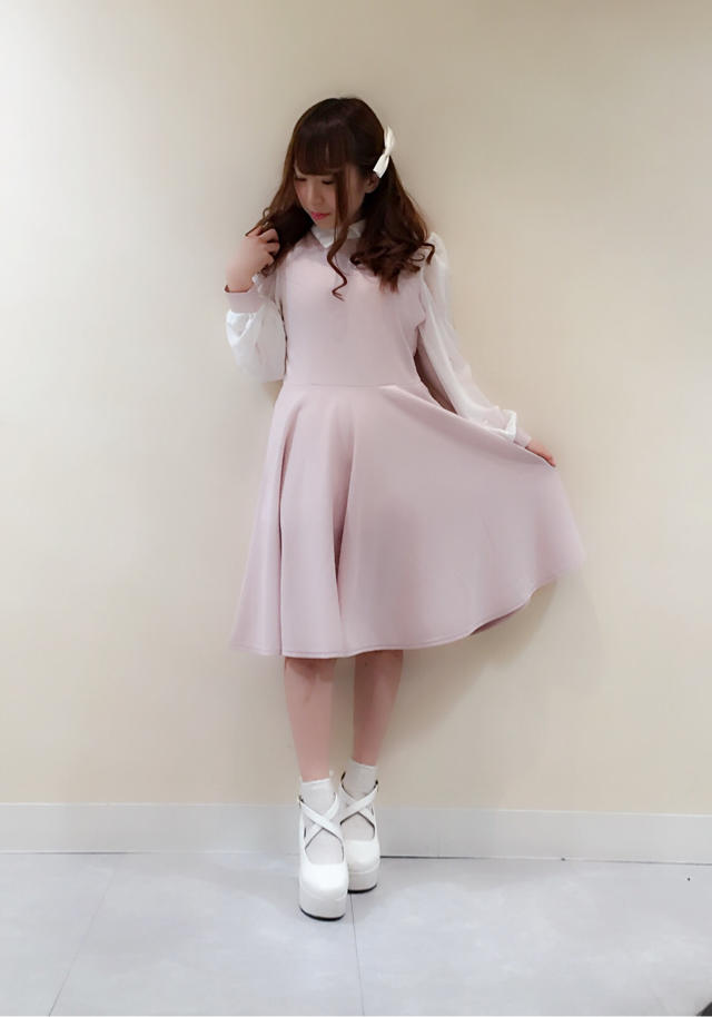 ayaka❤︎リボンつきのシフォンスリーブが可愛いOP\(//∇//)\