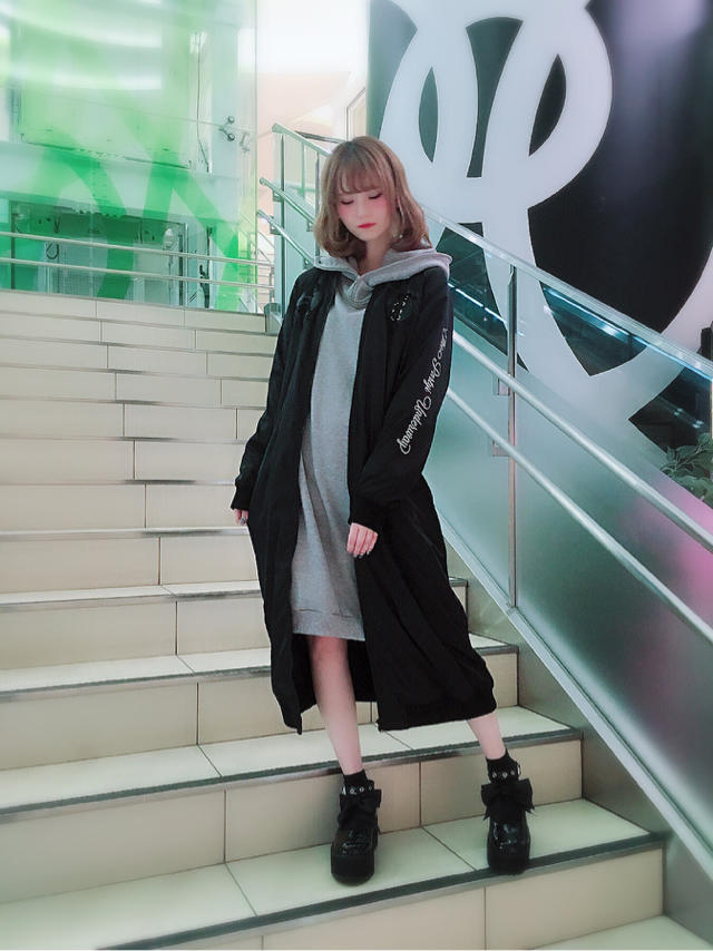 札幌パセオ♡ユニセックスパーカー×ロングMA-1のストリートcode♡