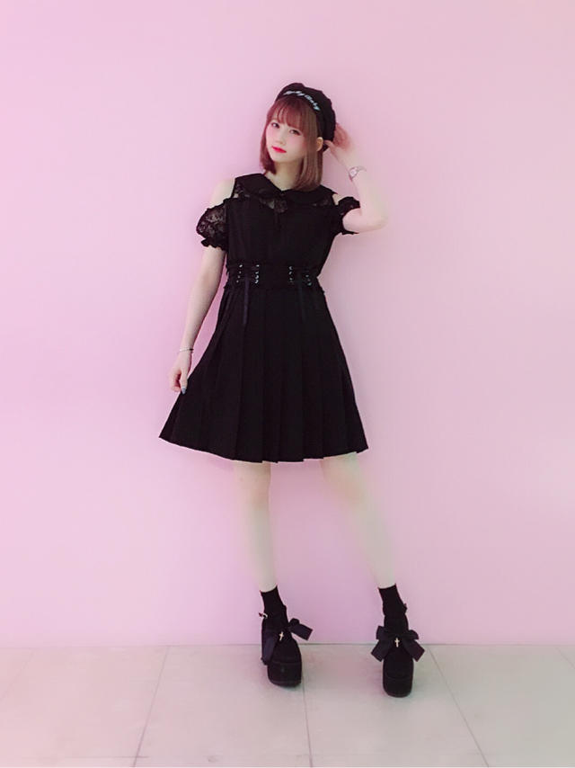 札幌パセオ♡大人気ワンピースのオールブラックcode♡