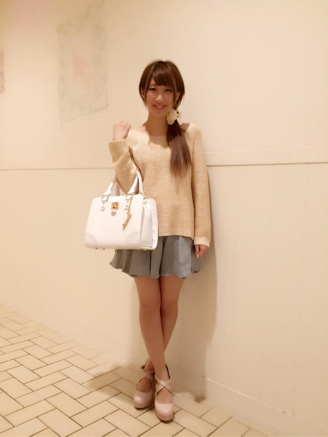 オレンジニット♡プリーツコーデ