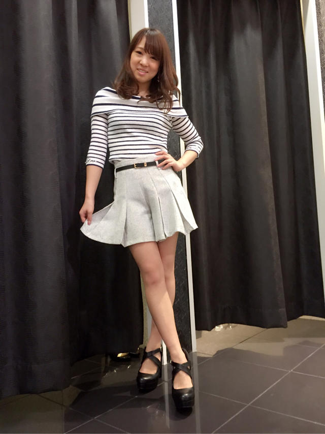 オフショルニット♡キュートコーデ