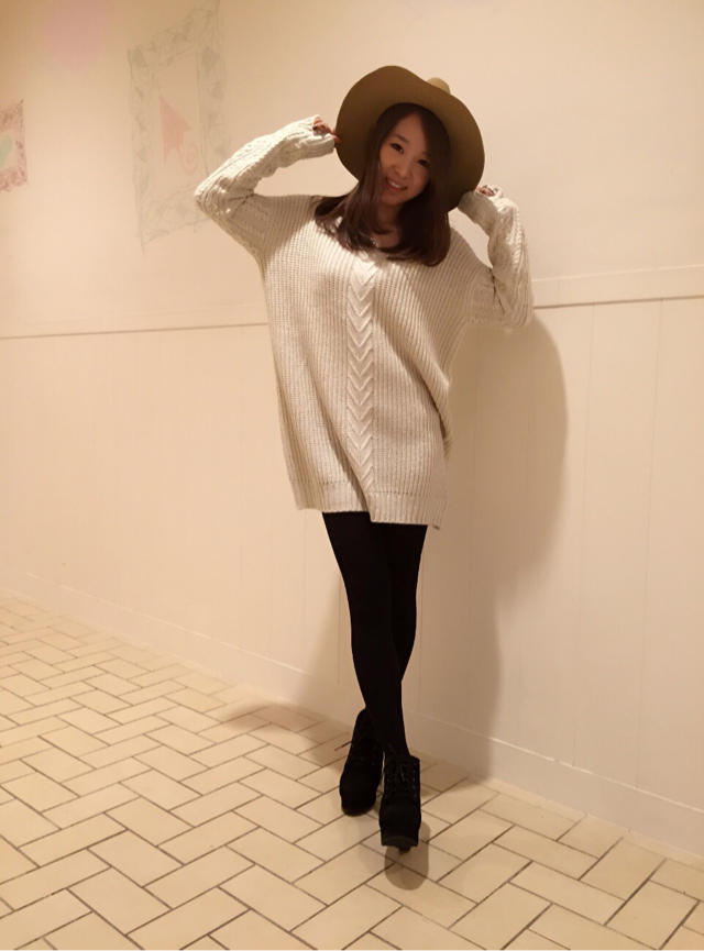 Vネックゆるニット♡