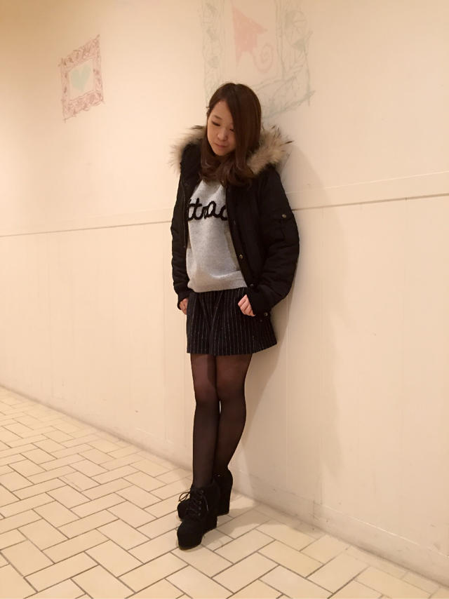 シンプルロゴニットの定番コーデ♡
