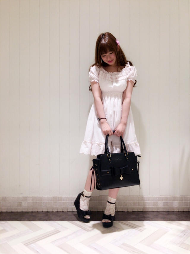 \♥︎/池袋店: とびきりsweetなワンピースcode♡