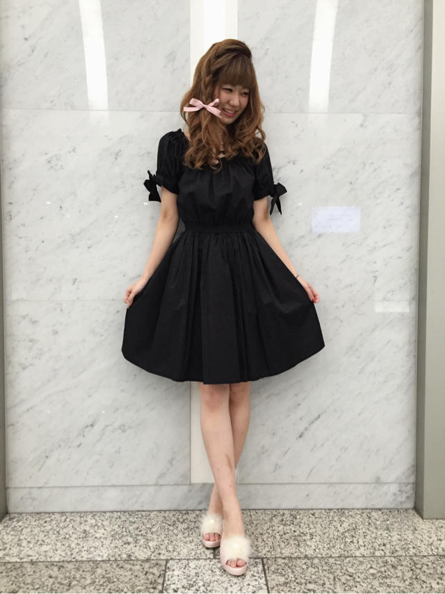 \♥︎/池袋店:ブラックでも女の子らしさ全開コーデ♡