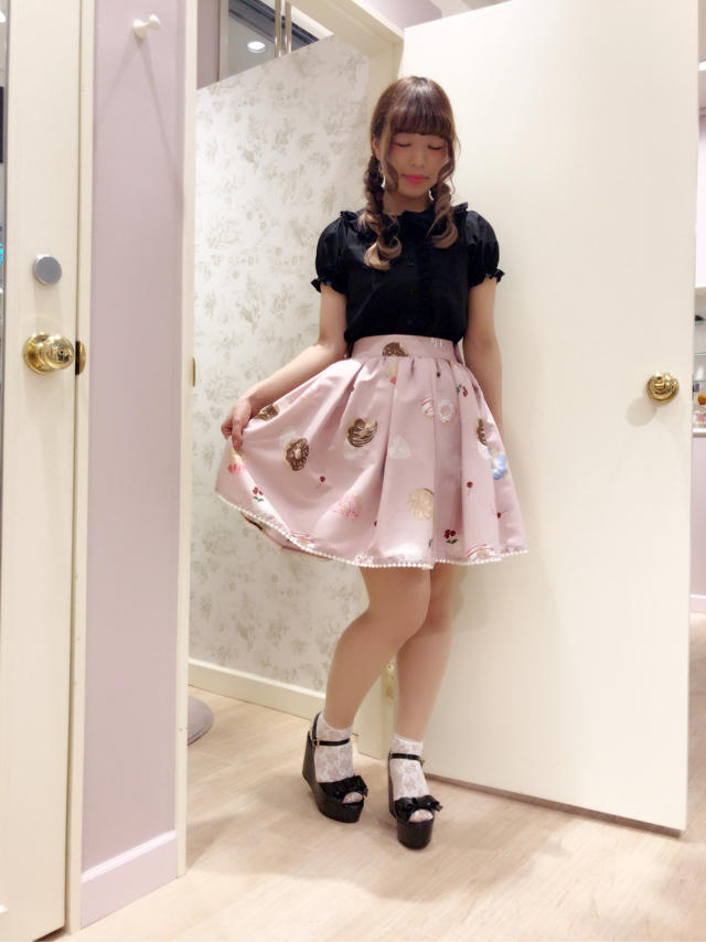 \♥︎/池袋店: ピンク×ブラックのsweet girlyコーデ♡♡