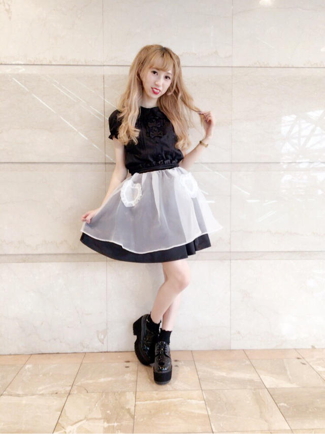 \♥︎/池袋店: 先行販売♡メイドライクなデザインでall blackなのにlovelyなcode♡