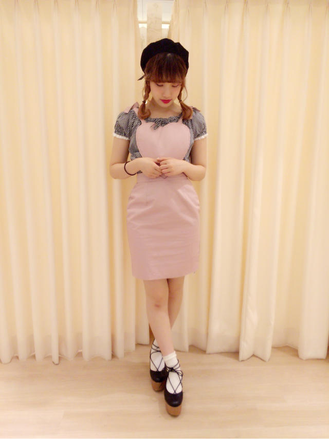 仙台店☆甘さのバランスの取れるPINK×BLACKで大人可愛いコーデ♪