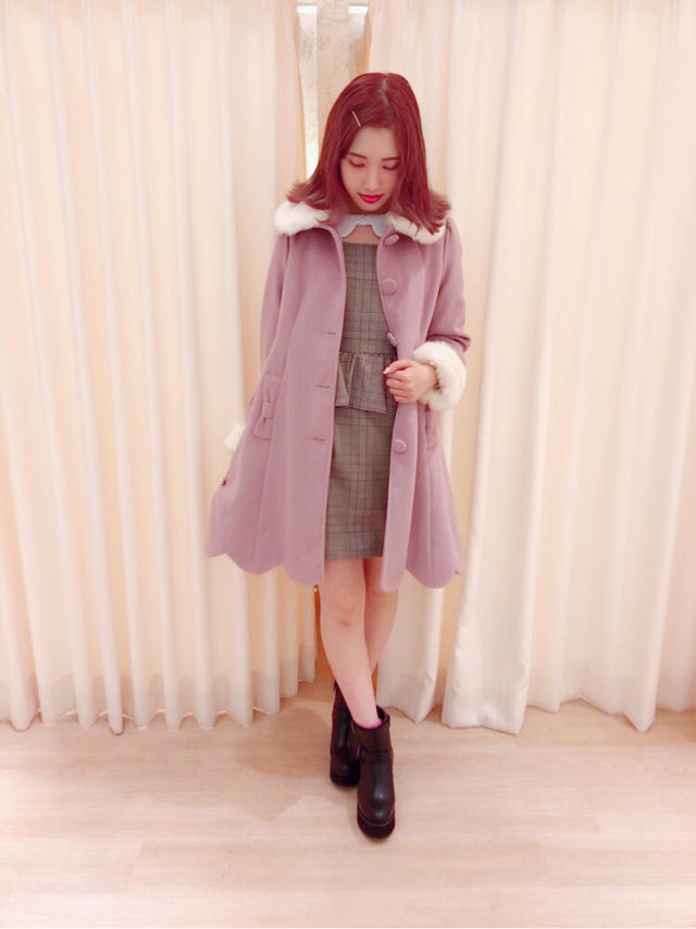 仙台店☆ピンクのアウターがとびきりかわいい大人ガーリーコーデ♡