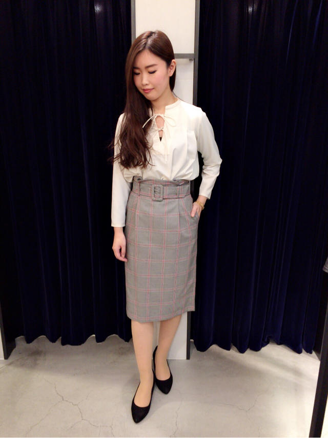 再入荷☆チェックスカート