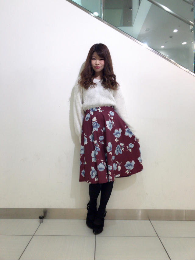 再入荷！花柄ミモレ丈スカート♡ゆき