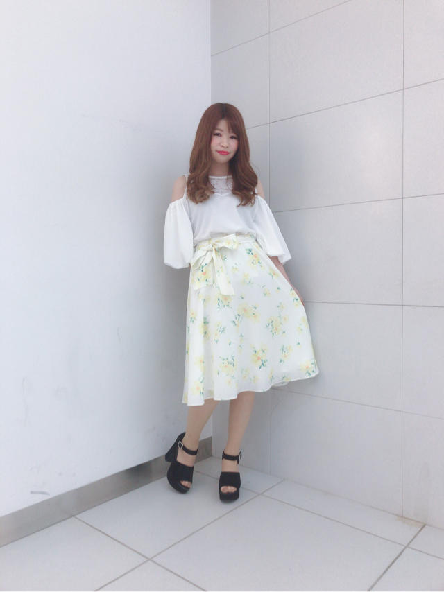 肩あきnewトップス♡ゆき
