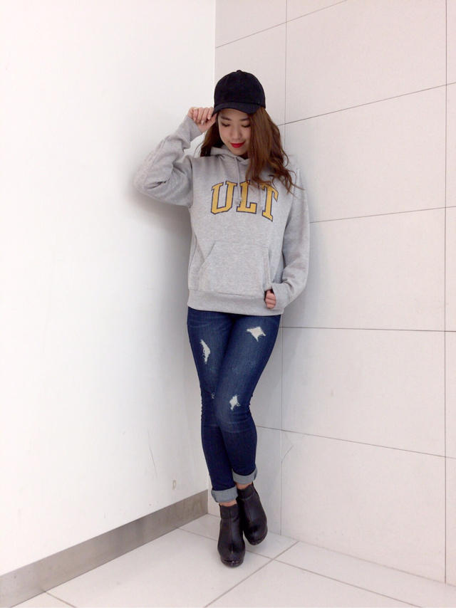 ロゴパーカー♡りほ