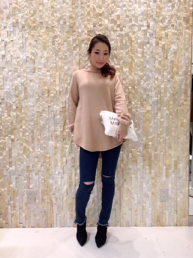 人気のニット♡りほ