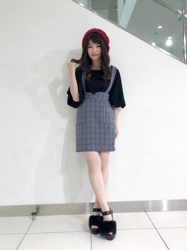 サスペンダー付きチェックミニワンピ♡ゆき