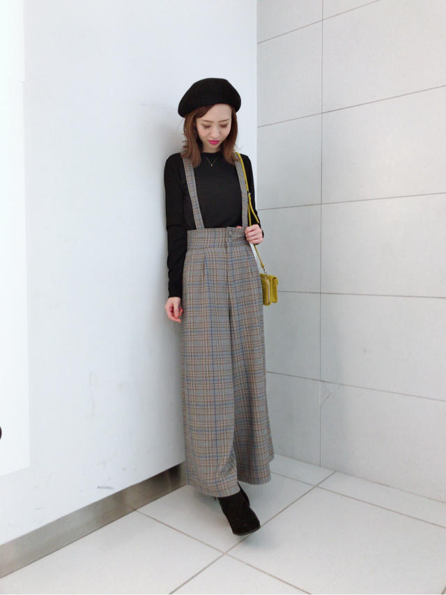 サス付きワイドパンツ♡えりつぃん