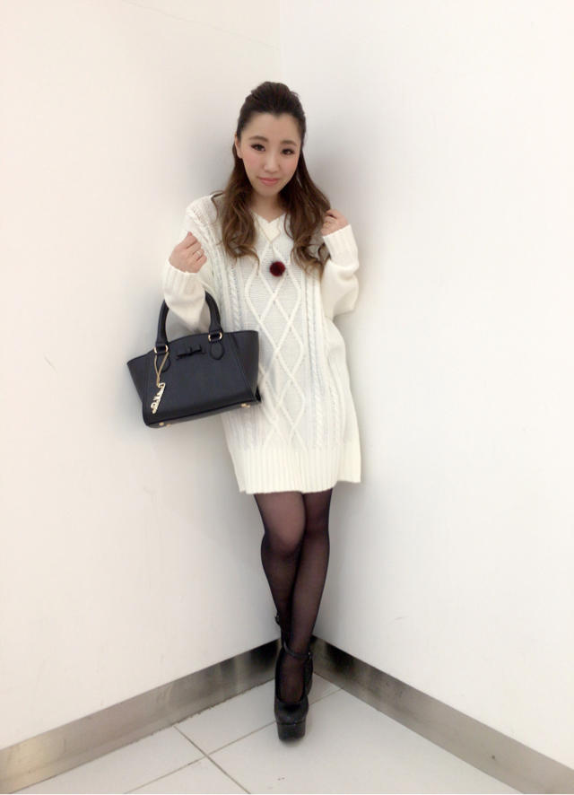 ケーブルニット♡ことやん