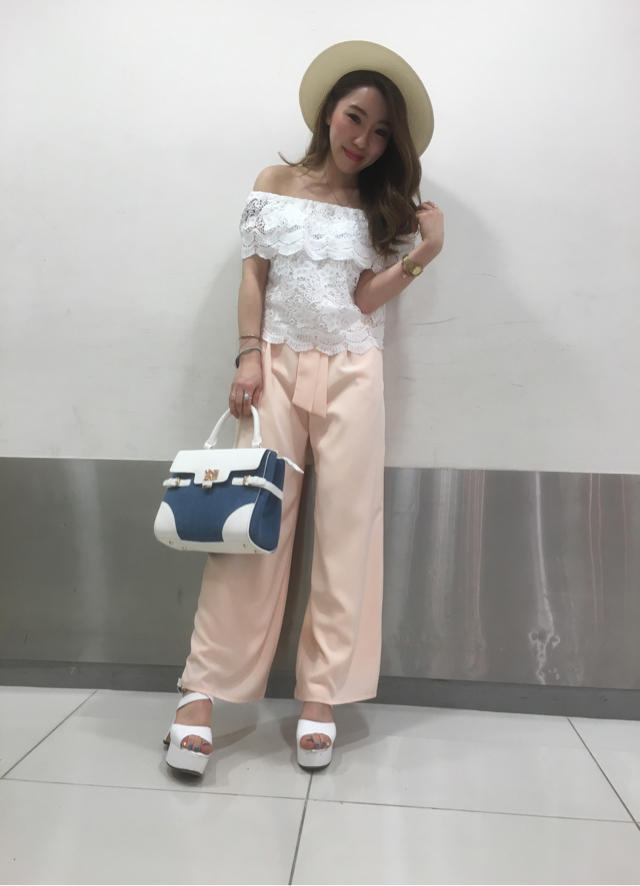 レースオフショルトップス♡ことやん