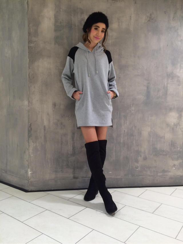 ロング丈パーカー