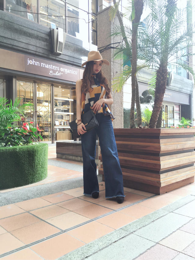 マスタードに。。。天神コア店 かなみ