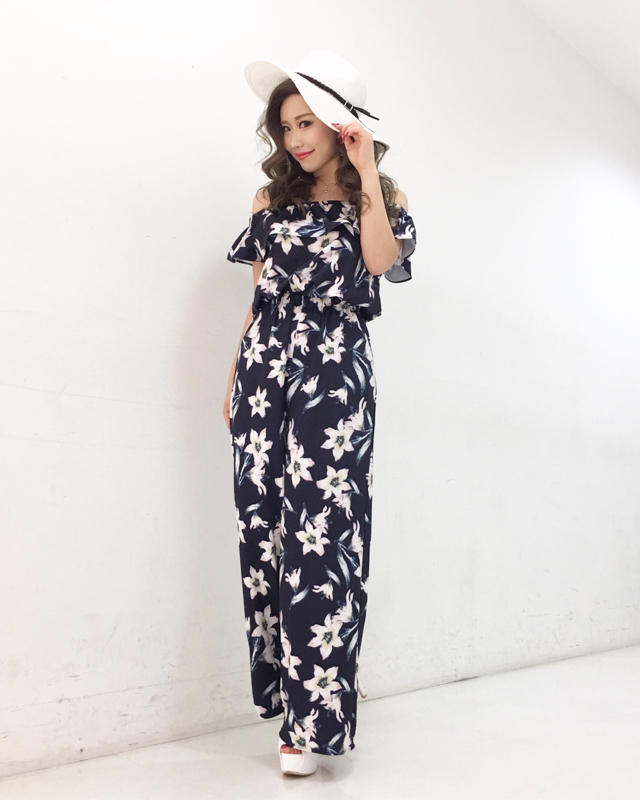 再入荷♡大人気の花柄オールインワン♡めぐ