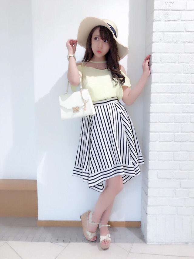 動く度広がるイレヘムＳＫできめるフェミニンCODE♡ソラマチ店あんな
