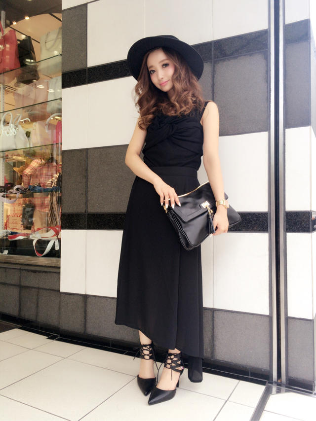 アシンメトリースカートと私服&簡単ヘアアレンジ♡♡天神コア店 みき