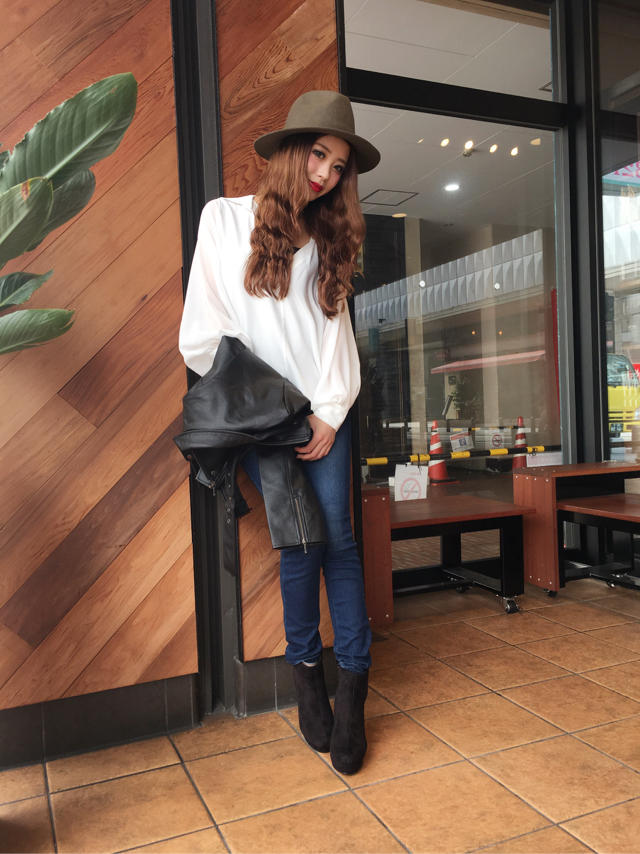 シンプルオトナ女子。。新作ライダース♡♡天神コア店   かなみ