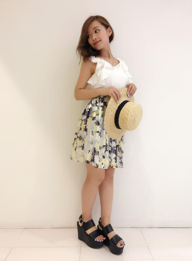 Twitterはアップ済み⁉︎CECIL McBEE《#夏セシル》コンテスト！！プレゼントも…♡はな