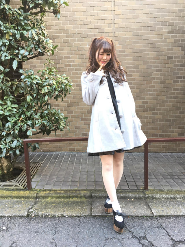 natsumi ♡ 本日入荷のあったかコートでdollyなcoordinate♡♡