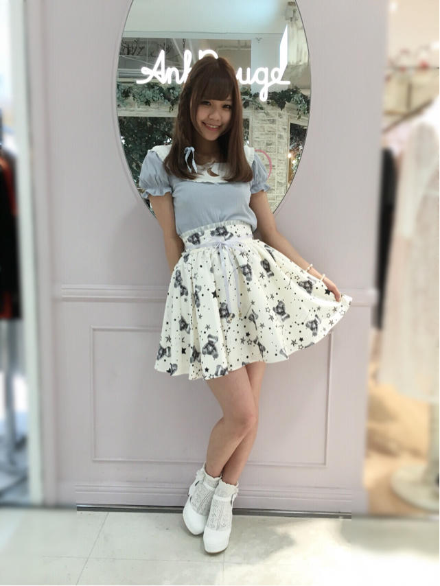 Natsumi ♡ moon☪︎やstar☆彡がpointのコーディネート♪