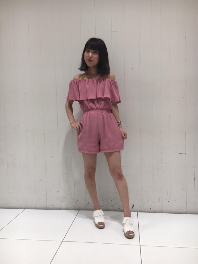 オフショルショートロンパース ♥ arina