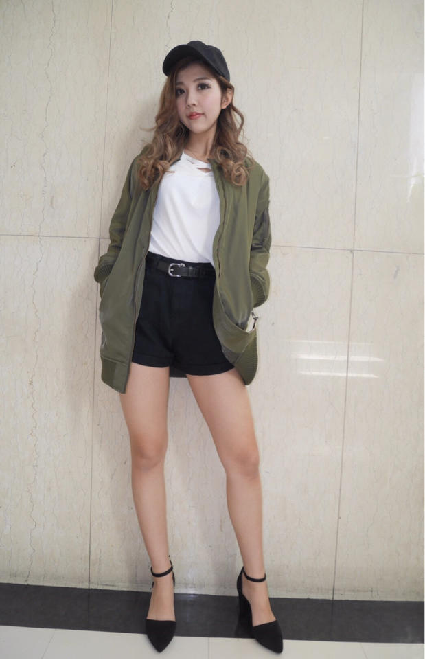 大人気ボトム♡初投稿♪なべ♡デップにお年玉！
