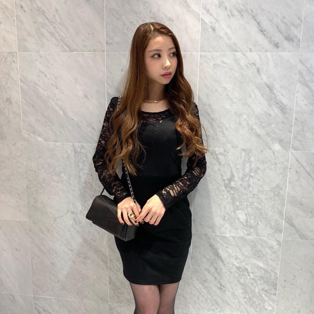 レース切り替えワンピ♡はるな